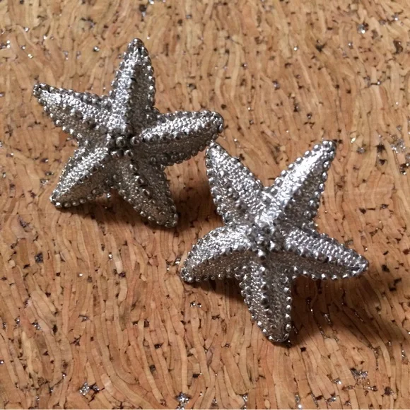 Vintage Silver Tone Starfish Brooch and Earrings Set - Picture 4 of 5